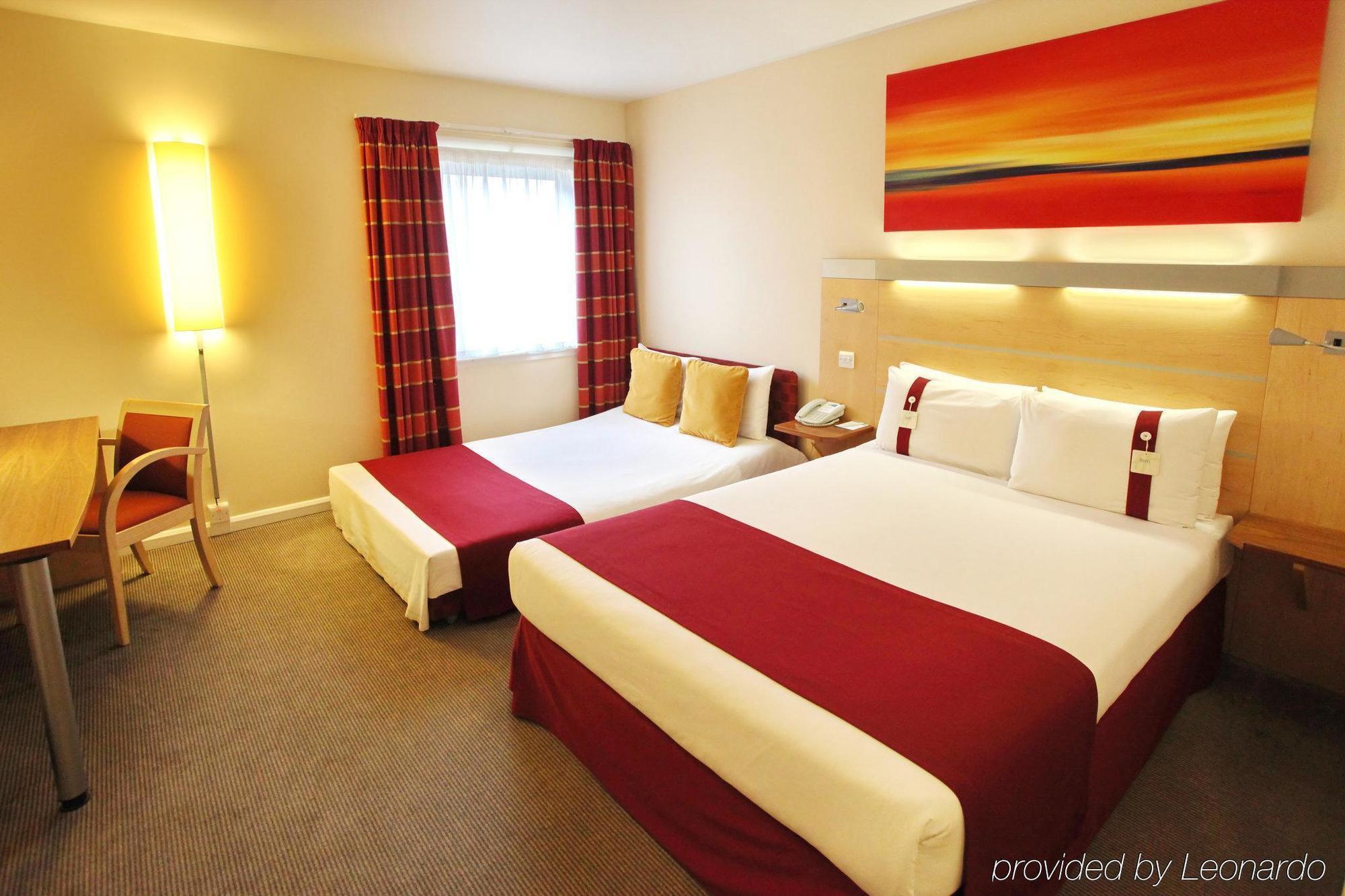 Holiday Inn Express Birmingham Redditch By Ihg Ρέντιτς Εξωτερικό φωτογραφία